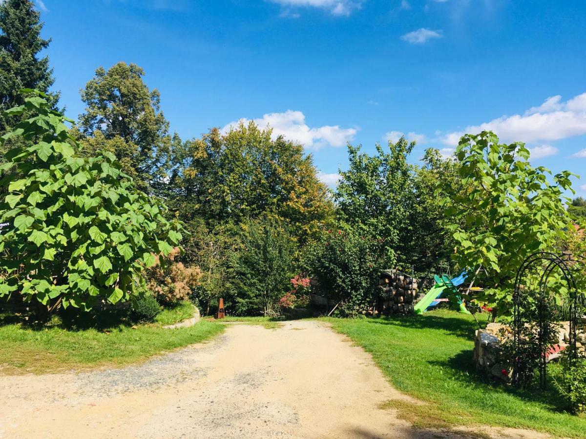 Ferienwohnung „Am Gnaucks Hutberg“ Hohnstein Exterior photo